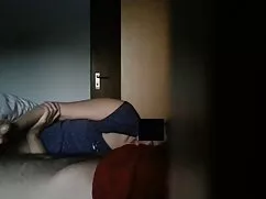 اما گلوور یک نماینده ...