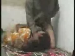 گرفتن لباس زنان سکسی ...