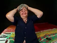 در یک کابوس آبی سکس  ...